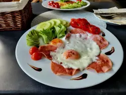 Jajka z szynką, Boutique Hotel Missen ****, Omšenie, Słowacja