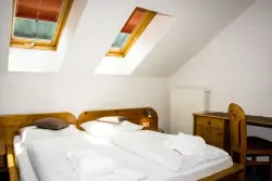Pokój na poddaszu, Hotel Nockalm ****, Innerkrems, Austria