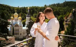 Karlowe Wary: Villa Smetana **** z obiadokolacją, wstępem do wellness, welcome drinkiem i 3 zabiegami 