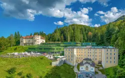 Słowenia: Rimske Toplice w Hotelu Rimski dvor ****+ z obiadokolacją, 7 jacuzzi, 5 saunami i baseny termalne