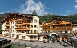 Tyrol blisko Innsbrucka i lodowca Stubai: Hotel Alpin Resort Stubaier Hof ****+ z obiadokolacją plus i wellnes