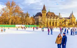 Pobyt w centrum Budapesztu w pobliżu Zoo i zamku Vajdahunyad w Hotelu Benczúr *** ze śniadaniem 