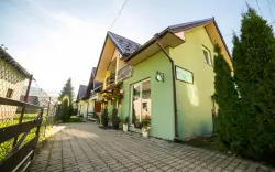 Orawa blisko aquaparku w Pensjonacie Zelený Dom z obiadokolacją, centrum wellness i  jaskinią solną