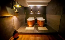 Południowe Czechy: LH Hotel Dvořák Tábor **** śniadaniem/obiadokolacją, wellness i zniżką na parking i łaźnię