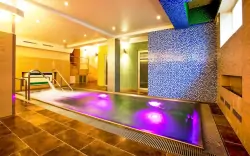 Praga: Pobyt w pobliżu centrum w Hotelu Relax Inn **** z prywatnym basenem i śniadaniem w formie bufetu