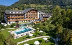 Bad Kleinkirchheim: alpejski wypoczynek w Hotelu Kolmhof **** z obiadokolacją, plażą nad jeziorem, wellness i zniżkami