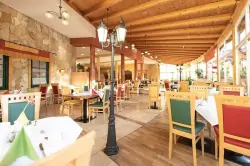 Restauracja, Puchasplus Stegersbach ****, Austria