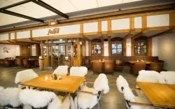 Restauracja z futrami, Hotel Auhof ****, Grossarl, Austria