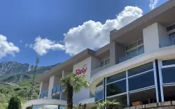Budynek hotelu, Hotel Rely ***, Brenzone sul Garda, Włochy