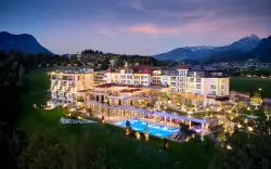 Luksusowy pobyt wellness w Bad Häring: Hotel Panorama Royal ****+ z  obiadokolacją, basenami i 7 saunami