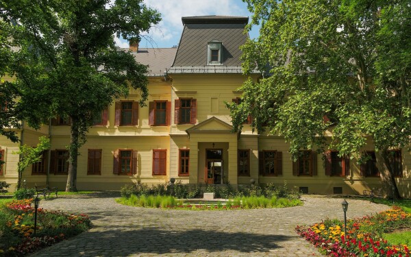 Főnix Wellness Resort ****