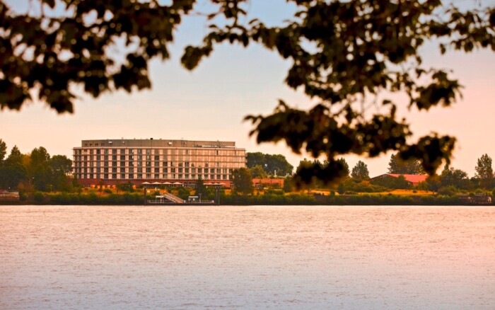 Niemcy: 4* elaya hotel hamburg finkenwerder (dawniej The Rilano Hotel Hamburg) ze śniadaniem i centrum fitness
