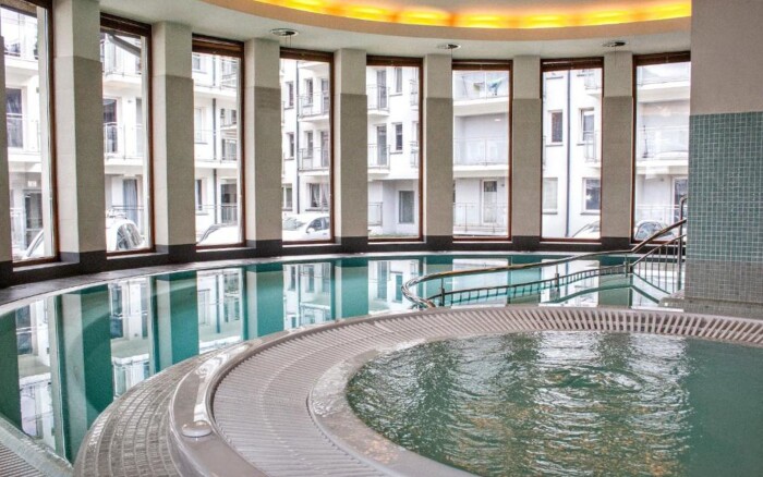 Ferie w górach w Zakopanem blisko term i stoków w Apartamencie Prestige + basen, jacuzzi i sauna bez limitu