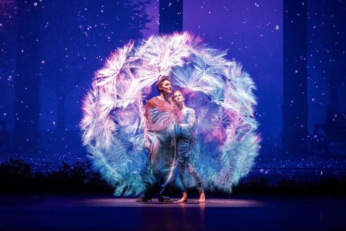 Premiera Cirque du Soleil ALIZÉ w Berlinie: wstęp na przedstawienie cyrkowe + zakwaterowanie w hotelu premium