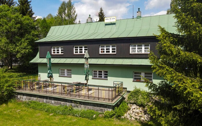Karkonoski Park Narodowy: Harrachov w Hotelu U Supa *** ze śniadaniem lub obiadokolacją i zniżką na masaż 