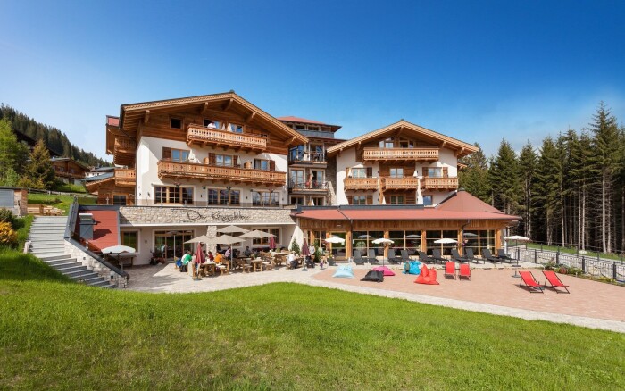 Relaks w austriackich Alpach: Hotel Königsleitner **** z obiadokolacją i wellness (basen, 2 sauny) + wędrówka