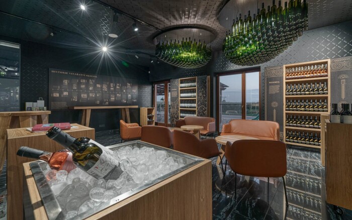 Morawy Południowe: Velké Bílovice w rodzinnej winiarni Skoupil ze śniadaniem + welcome drink 