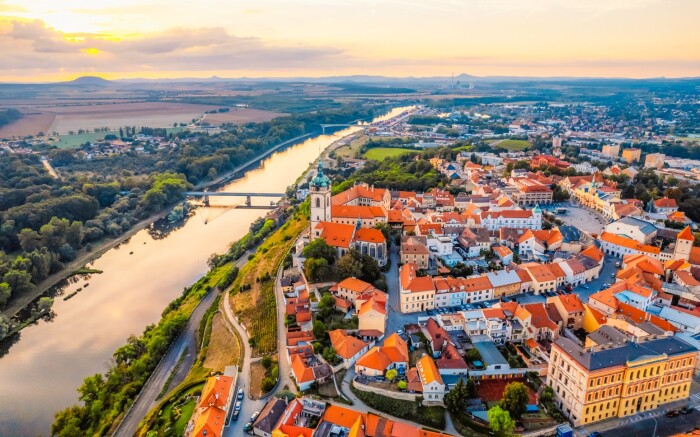 Mělník: Pobyt w centrum królewskiego miasta tylko 340 m od Zamku w Hotelu Kraus *** ze śniadaniem 