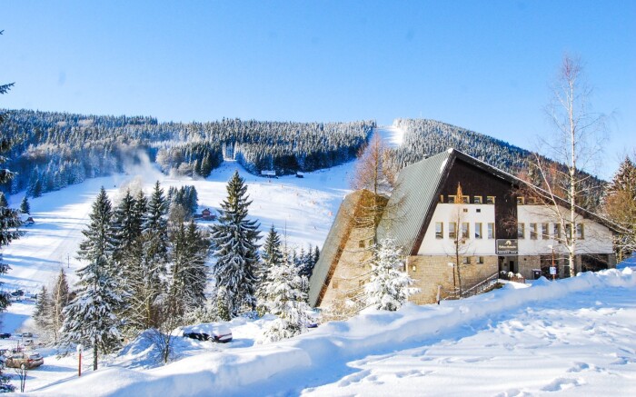 Karkonosze blisko ski areal : Pytloun Hotel Harrachov ****  z obiadokolacją i wstepem do centrum wellness 