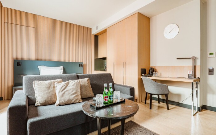Poznań w samym centrum: Ilonn Boutique Limanowskiego **** ze śniadaniem w formie bufetu + dziecko do 12 lat gratis