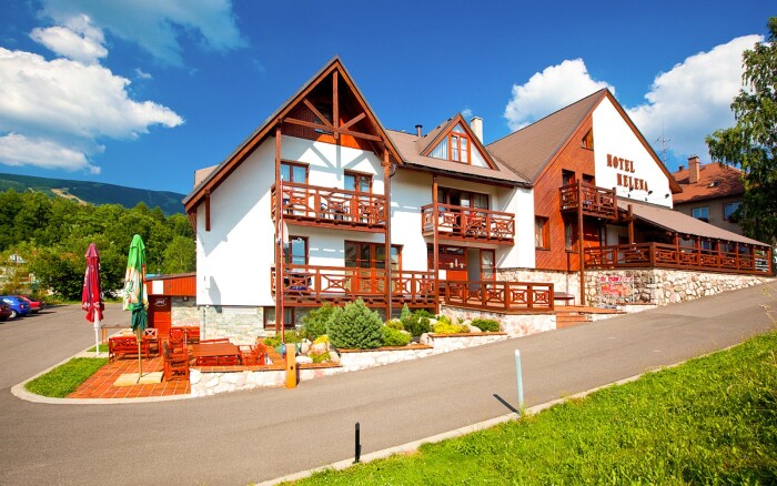 Rokytnice nad Jizerou: Hotel Helena *** z obiadokolacją, zestaw lunchowy + zajęcia dla dzieci i sportowców
