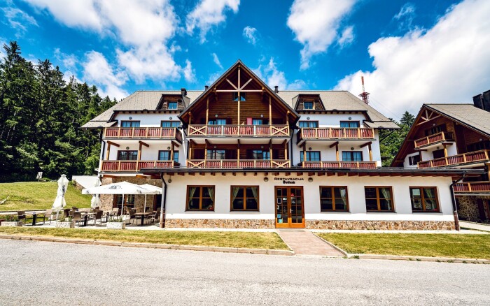 Słowenia w Wellness & Spa Hotel Bolfenk **** z obiadokolacją, wstępem do basenu i saun + drink