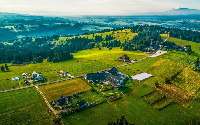Tatry blisko term: Hotel Bachledówka *** z wellness, obiadokolacją i zniżką do aquaparku