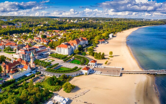 Trójmiasto: Sopot obok aquaparku tylko 300 m od plaży w Hotelu Aqua House z obiadokolacją + wiele atrakcji