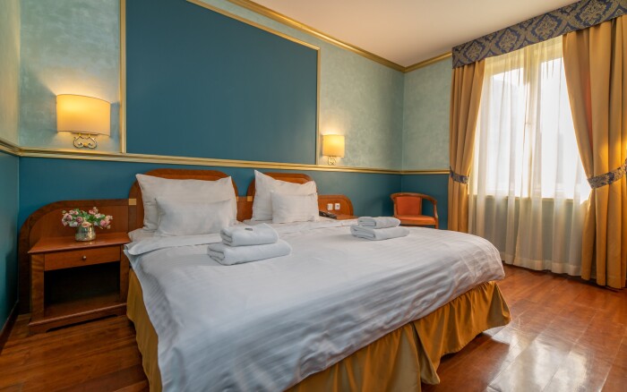 Stylowy pobyt w centrum Pragi w pobliżu zabytków: Hotel Kinsky Fountain **** ze śniadaniem w formie bufetu 