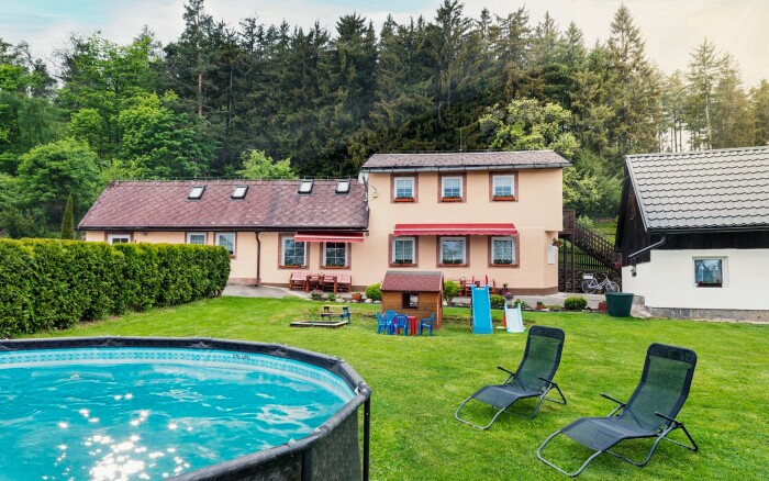 Pobyt w PN Šumava w apartamentach Andrea Wellness ze śniadaniem, prywatnym wellness i zabiegami + wino