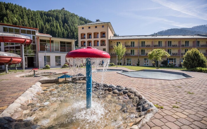 Górna Styria w JUFA Hotel Veitsch *** z obiadokolacją i centrum (basen, 4 sauny) + zajęcia dla dzieci