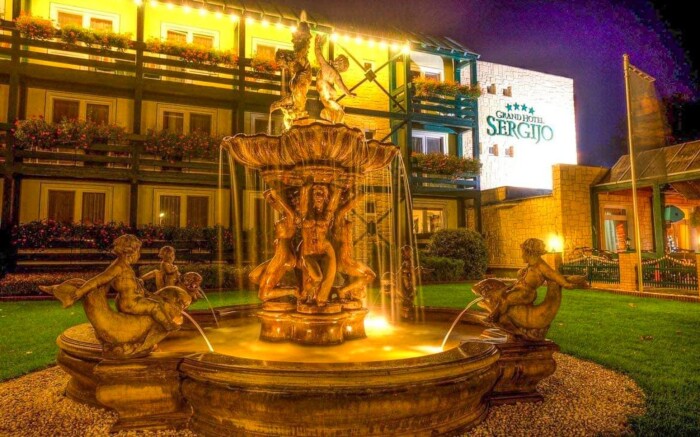 Piešt'any: Pobyt wellness w Grand Hotel Sergijo Residence **** z obiadokolacją, wellness z procedurami 