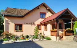 Budynek, Limbový dvor, Vrbov, Vysoké Tatry, Slovensko