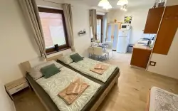 Pokoje, Apartamenty Losonci, Nesvady, Słowacja