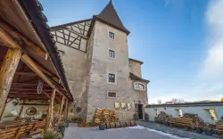 Dziedziniec zamkowy, Penzion Vildštejn, Skalná, Czechy Zachodnie, Czechy