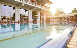 Basen zewnętrzny, Hartl's Parkhotel Bad Griesbach ****superior, Bad Griesbach, Niemcy
