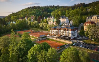 Hotel Queens ****, Mariańskie Łaźnie