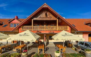 Hotel Farma Vysoká *** leży blisko Gór Izerskich