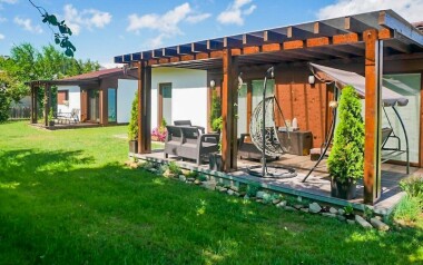 Beskidy w stylowym apartamencie w Camping Rožnov pod Radhoštěm ze śniadaniem i zapleczem sportowym + basen