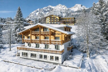 Alpy Austriackie: Pobyt w czeskim Pensjonacie Savisalo *** z obiadokolacją, kartą Dachstein SummerCard 