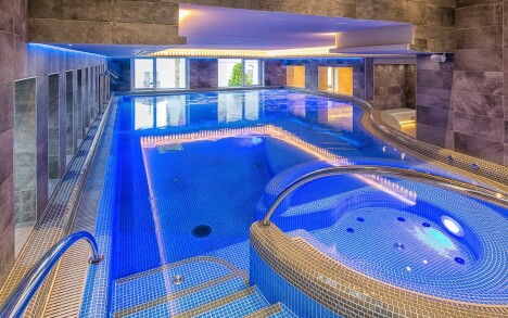 Basen, Bonvital Wellness &amp; Gastro Hotel Hévíz ****