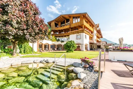 Hotel z jeziorkiem, Sporthotel Cristall ****, Fulpmes, Austria, Rakousko