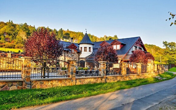 Zamek Kaliště ***, Kaliště, Środkowe Czechy, Czechy