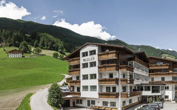 Hotel Adler ***, San Giovanni in Val Aurina, Włochy