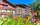 Budynek hotelowy z kwiatami, Ferienhotel Alber ***, Mallnitz, Alpy, Austria