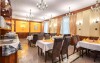 Restauracja z żyrandolami, Hotel Erzsébet ***, Hévíz, Balaton, Węgry