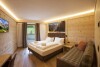 Nowoczesny pokój hotelowy, Hotel Lagorai Panoramic Resort ****, Cavalese, Włochy