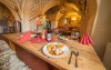 Średniowieczna restauracja, Pensjonat Vildštejn, Skalná, Zachodnie Czechy, Czechy