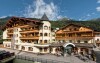 Budynek hotelowy, Hotel Alpin Resort Stubaier Hof ****superior, Fulpmes, Austria