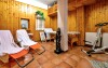 Sauna i leżaki w hotelu Acmstel *** Györ Węgry